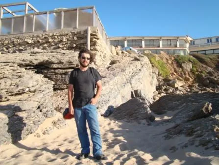 Ovni patrulha o Guincho