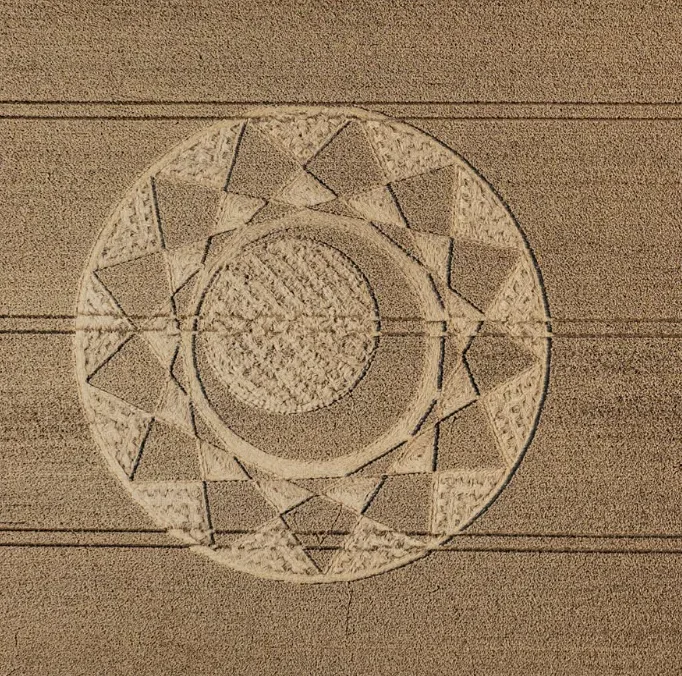 Circulo com o eclipse solar?